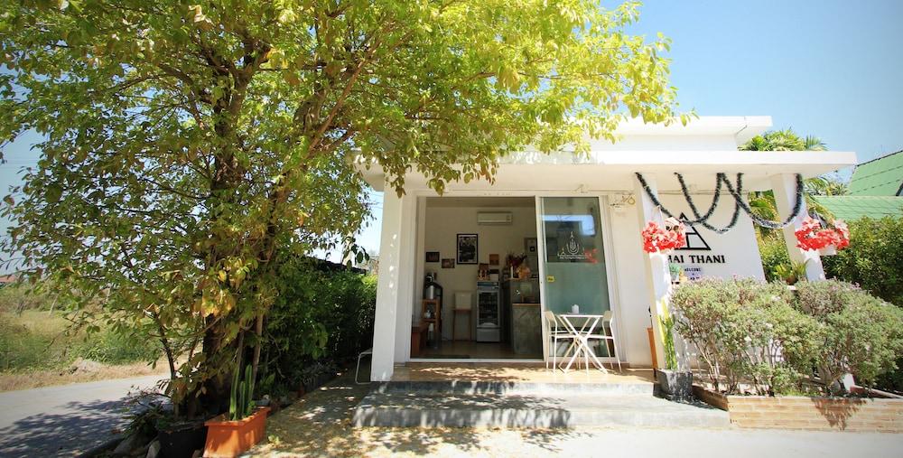 Thai Thani Loft & Life ラムプーン エクステリア 写真
